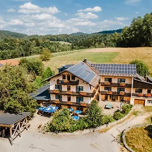 3* Hotel Neuhof